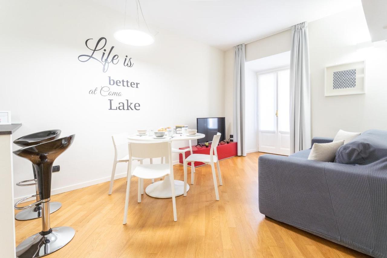 White Flat In Como City Center By Rent All Como Exterior photo