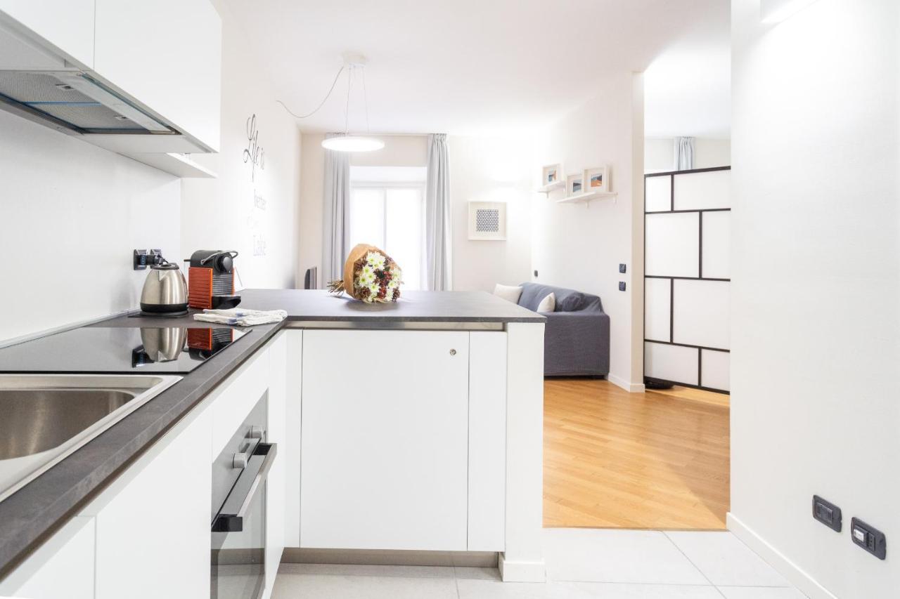White Flat In Como City Center By Rent All Como Exterior photo
