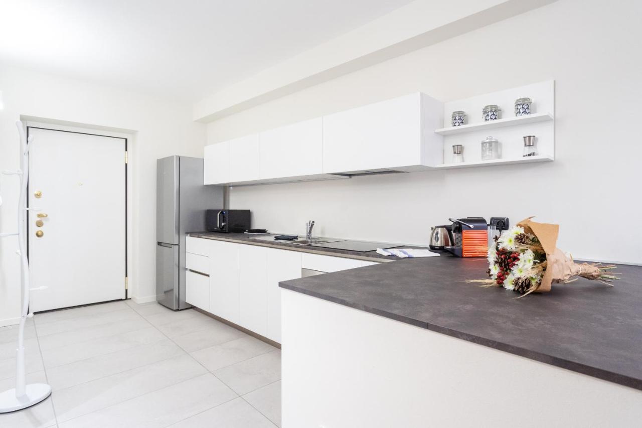 White Flat In Como City Center By Rent All Como Exterior photo